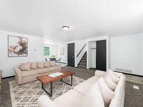 3rd image of 2496 Blue Rock Blvd