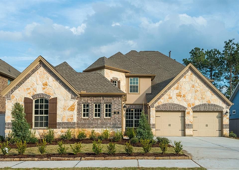 1st image of 10 Red Barn Way
