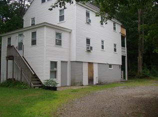 16 Woodlawn Ave, Kittery, ME 03904