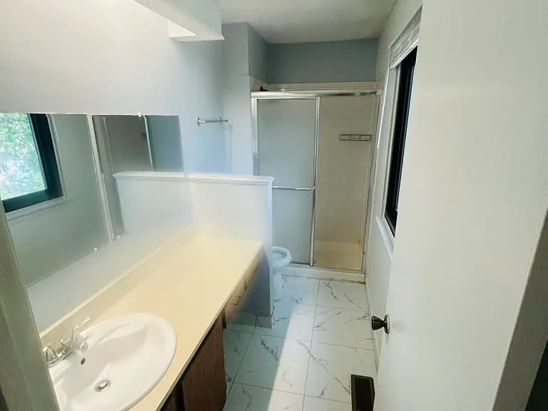1744 De Forest Ln — Photo 22