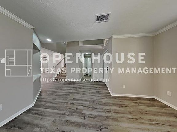 5th image of 18319 Harnett Dr