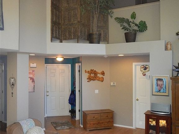 3rd image of 5518 Trosper Lake St SW