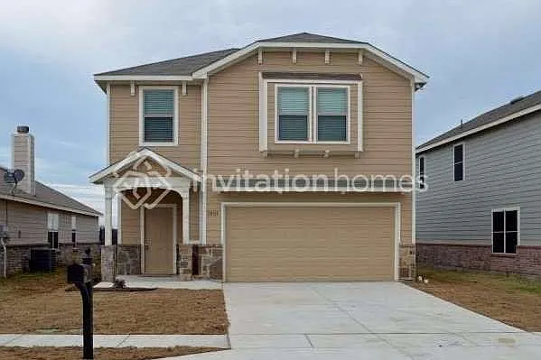 1801 Vineridge Ln Burleson, TX 76028 — Photo 1
