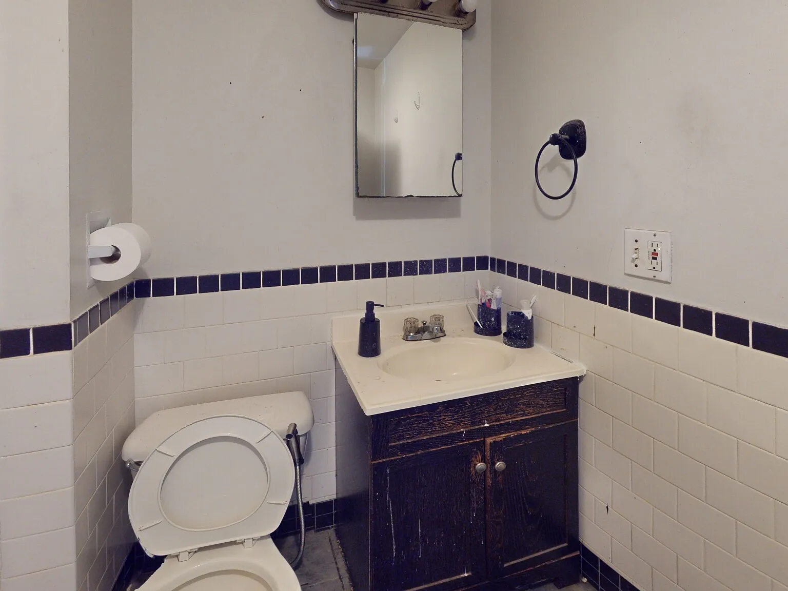36 Mozart St. #3 Jamaica Plain — Photo 4