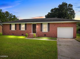 825 2nd St, Ayden, NC 28513