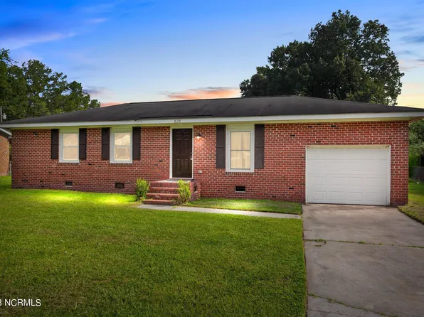 825 Second Street, Ayden, NC 28513