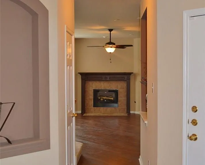 2716 Costa Azul Cv — Photo 4