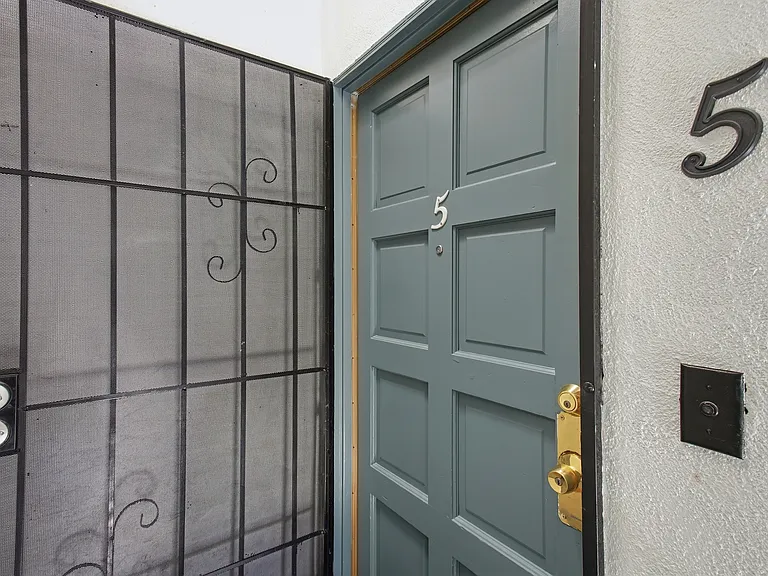 3873 College Ave #5 — Photo 4