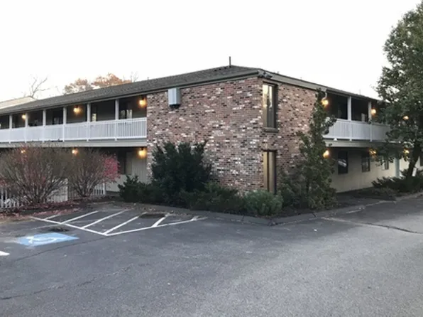 Westland Meadows, 5 Town Beach Rd APT 3, Leicester, MA 01524