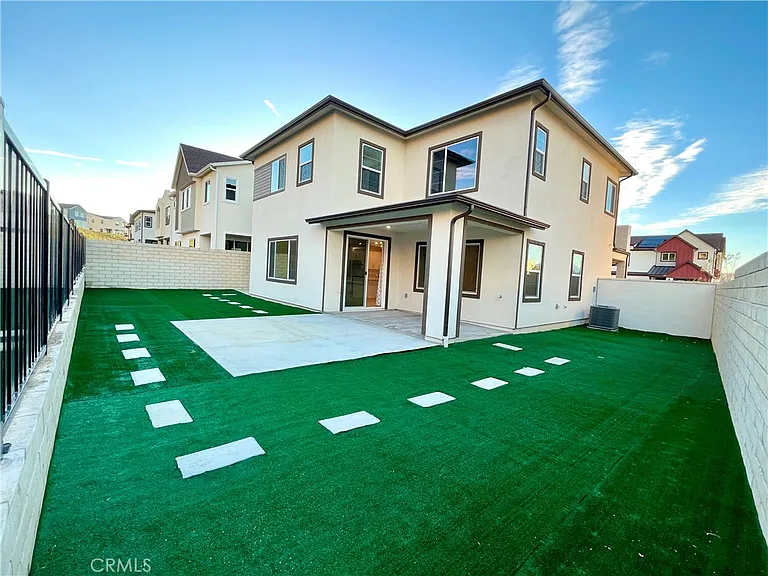27260 Debut Pl — Photo 16