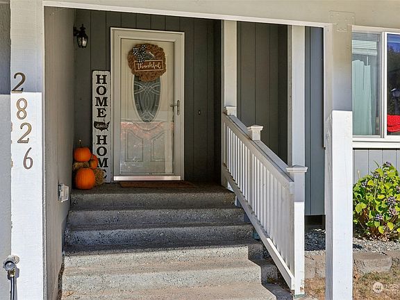 2nd image of 2826 NE Fernwood Court