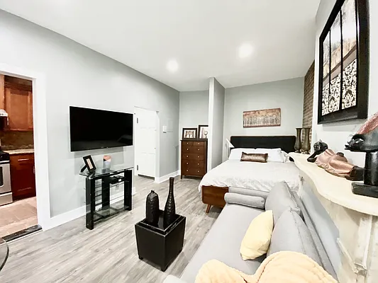 Rented by Direct Properties New York | media 38