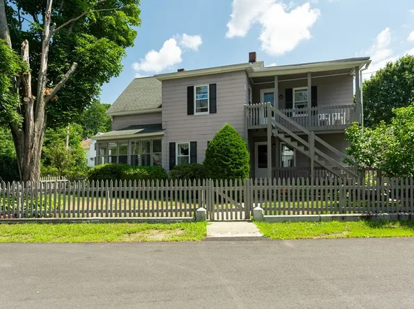 30 Waterford St, Lowell, MA 01854
