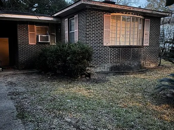 922 Young Ave, Prichard, AL 36610