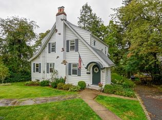 28 Dogwood Rd, West Orange, NJ 07052