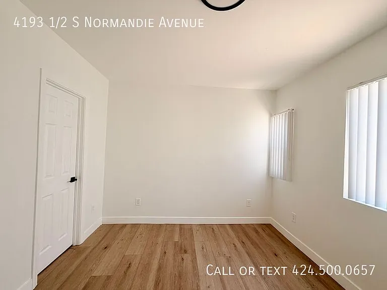 4193 1/2 S Normandie Ave — Photo 10