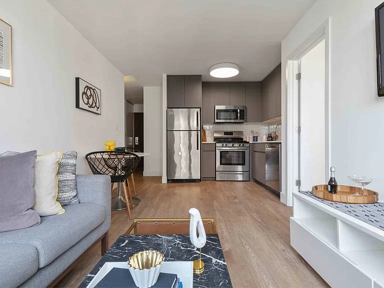 Modern open-concept kitchens
