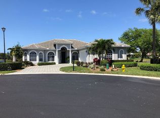 3824 Leighton Ct, Naples, FL 34116