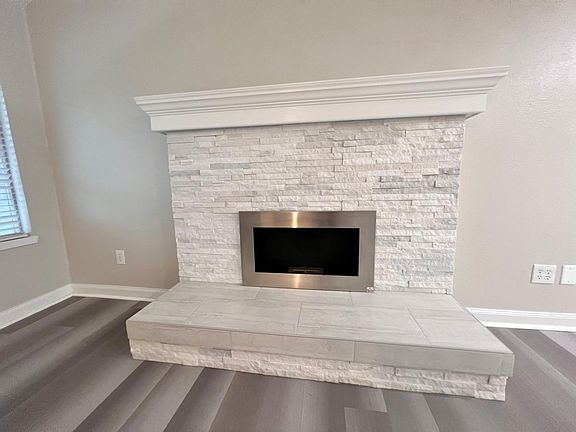4th image of 2313 Placid Dr