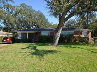 1379 Live Oak Ln, Jacksonville, FL 32207