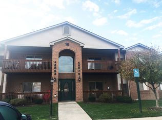 46077 Tallgrass Ct, Belleville, MI 48111