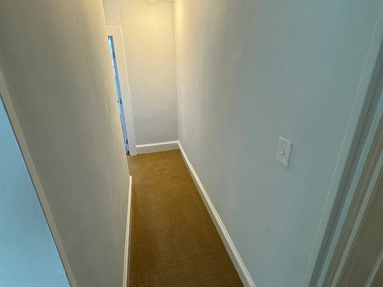 995 Newfield St #8 — Photo 7