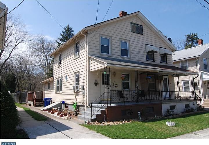 1st image of 52 E Meadow Ave