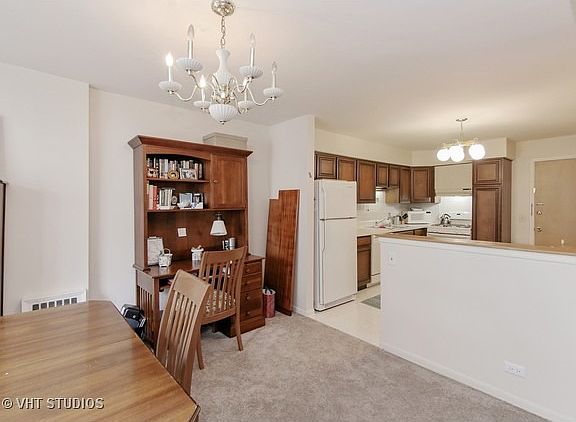 4th image of 5251 W Galitz St #208