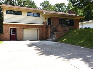 424 Oak St, Barron, WI 54812