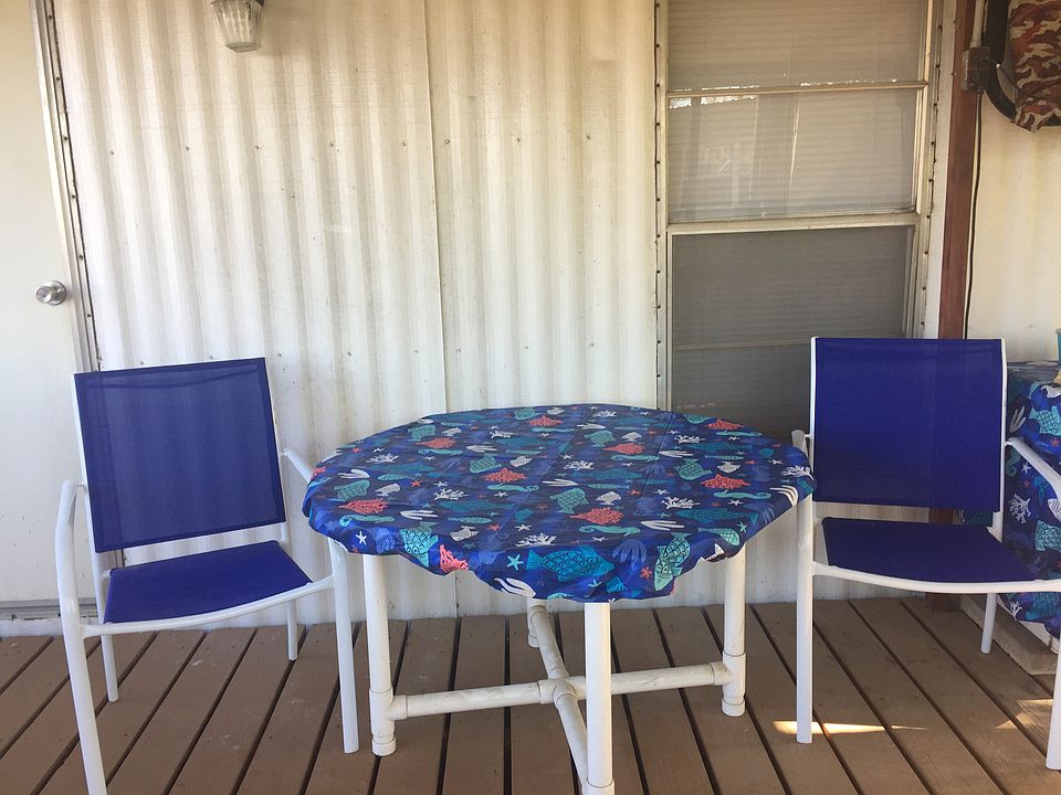 Front deck