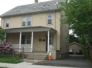 58 Leonard St, Port Chester, NY 10573