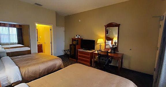 3rd image of 1653 N Us Highway 1 #1329