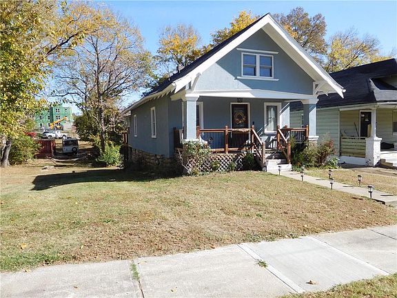 2nd image of 2721 Askew Ave