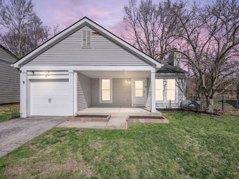 1st image of 2926 Royalwood Dr