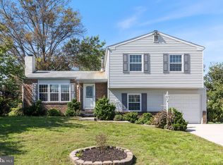 703 Blue Jay Rd, Harrisburg, PA 17111