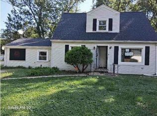 15711 S Saint Louis Ave, Markham, IL 60428