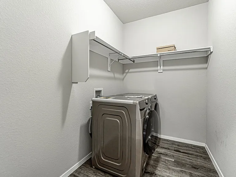 6605 SW Warrington Rd — Photo 17