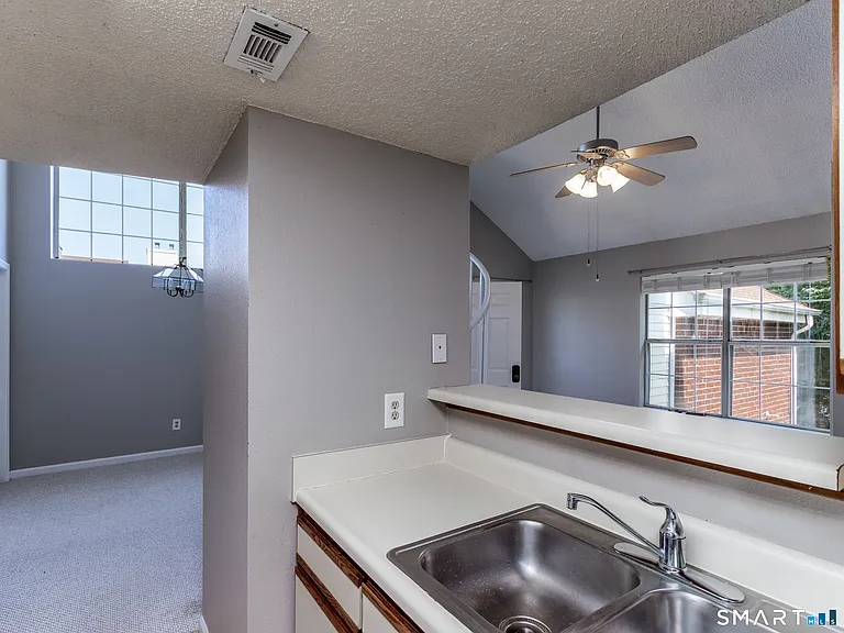 29 Carriage Crossing Ln #29 — Photo 20