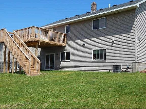 3rd image of 1211 Deer Haven Drive