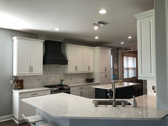 3rd image of 7268 Monarda Dr