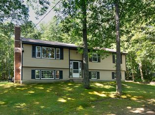 101 Garrity Rd, Lee, NH 03861