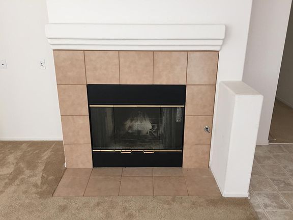 4th image of 13556 Winewood St