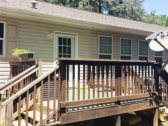 2nd image of 6404 Newell Ln