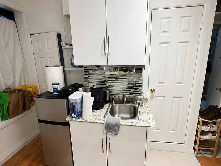 181 Prince St #15 — Photo 2
