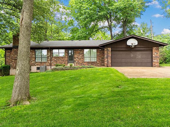 4th image of 12256 Country Manor Ln