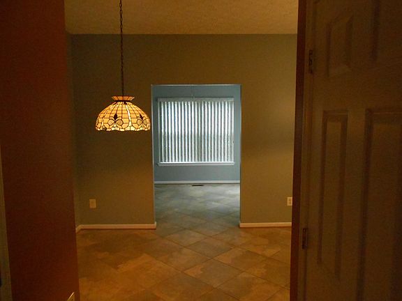 Entrance way to the kitchen