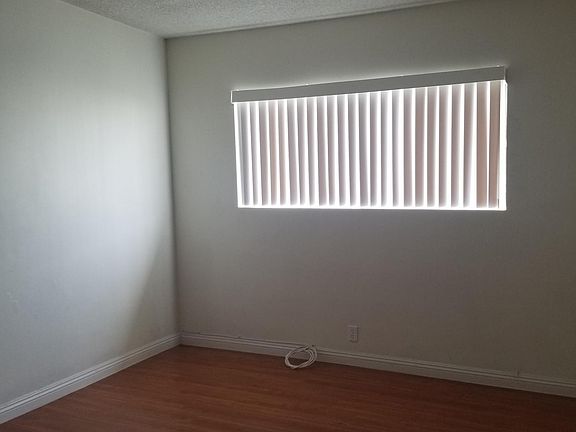 Bedroom (2)