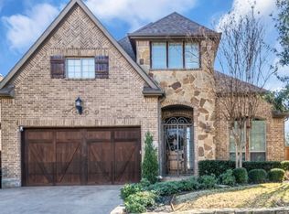 2134 N Hill Dr, Irving, TX 75038