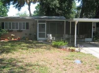 904 Valencia Rd, Plant City, FL 33563