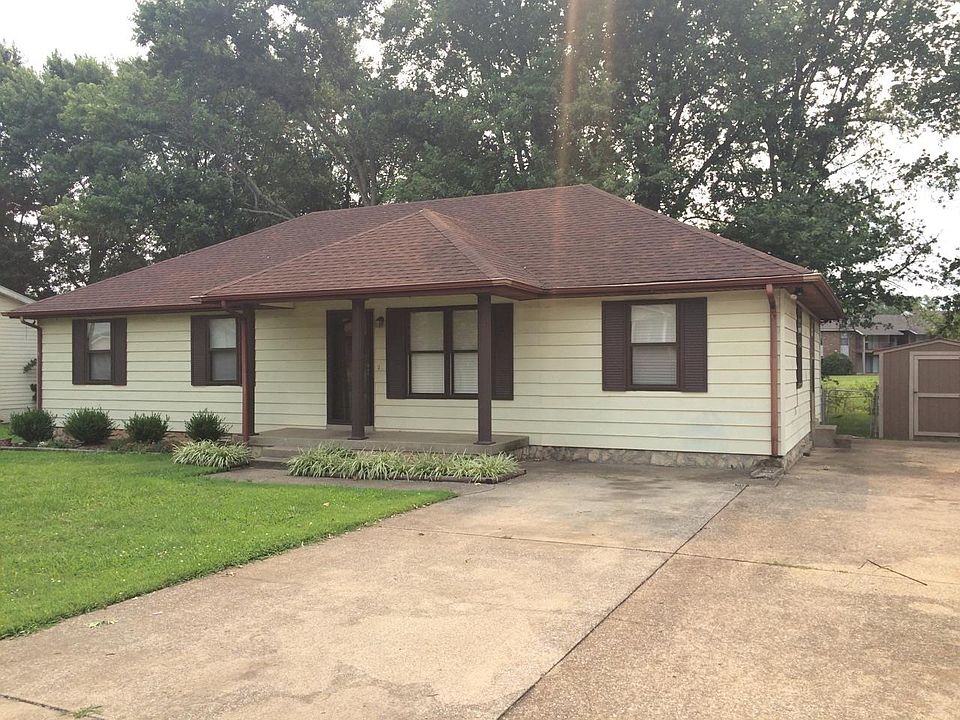 1st image of 111 Chevy Chase Trl